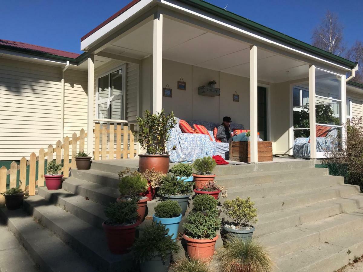 Tailor Made Tekapo Accommodation - Hostel Lac Tekapo Extérieur photo